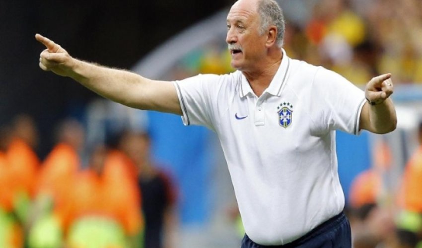 Scolari returns to club management with Gremio