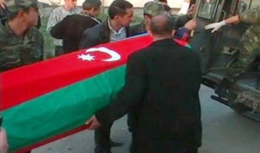 Şəhid leytenant Səbuhi Əzizov dəfn olundu Şəhid leytenant Səbuhi Əzizov dəfn olundu