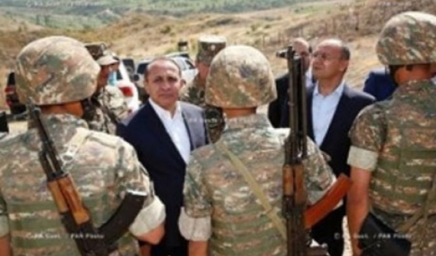 Erməni nazirlər və deputatlar bu gecə döyüş postunda qalacaqlar Erməni nazirlər və deputatlar bu gecə döyüş postunda qalacaqlar