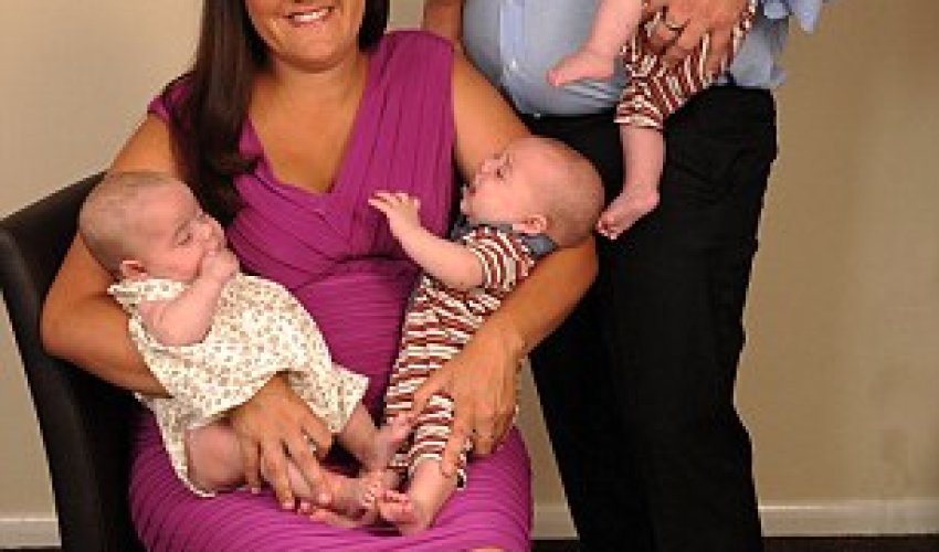Mother has four babies in nine months - PHOTO Mother has four babies in nine months - PHOTO