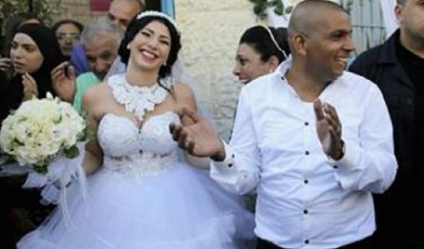 Yəhudi-müsəlman toyu: 500 qonaq, yüzlərlə etirazçı və polis