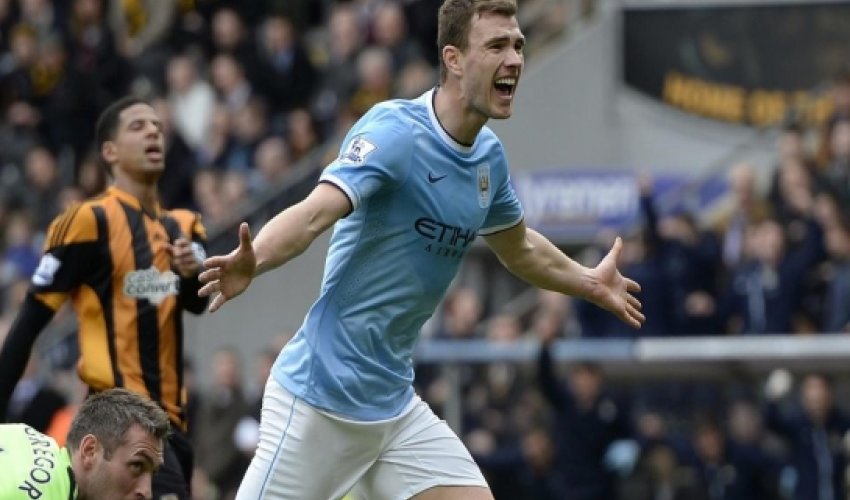 New Manchester City deal for Dzeko