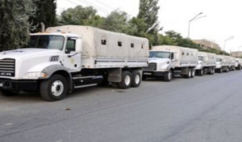 First trucks from aid convoy to Ukraine cross back into Russia First trucks from aid convoy to Ukraine cross back into Russia