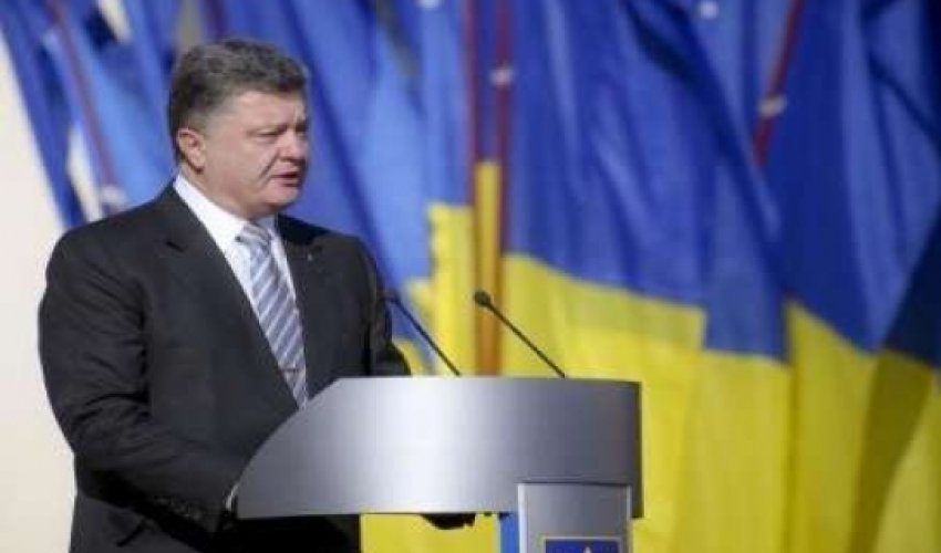 Rusiya Poroşenkonu legitim prezident kimi tanıdı