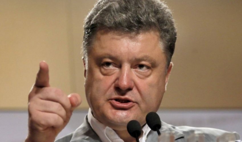 Poroşenko Türkiyəyə səfərini təxirə saldı - Gərginlik