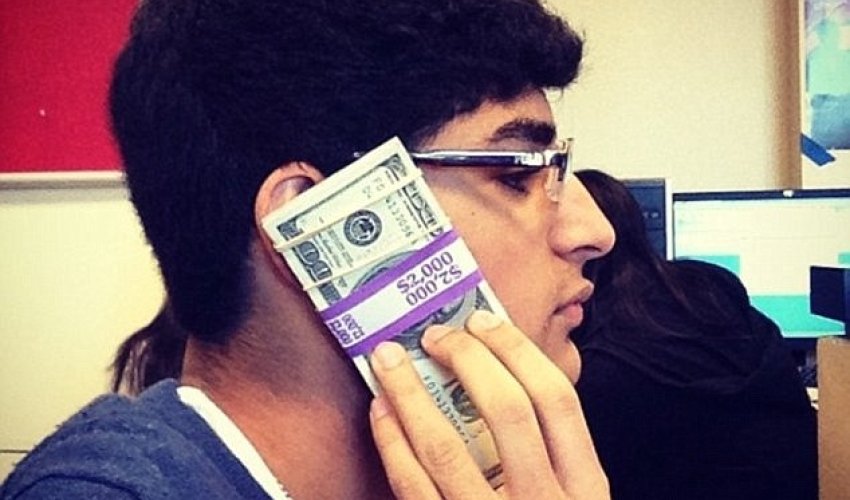 Instagram's 'richest kid' jailed after selling a STOLEN iPhone - PHOTO+VIDEO Instagram's 'richest kid' jailed after selling a STOLEN iPhone - PHOTO+VIDEO