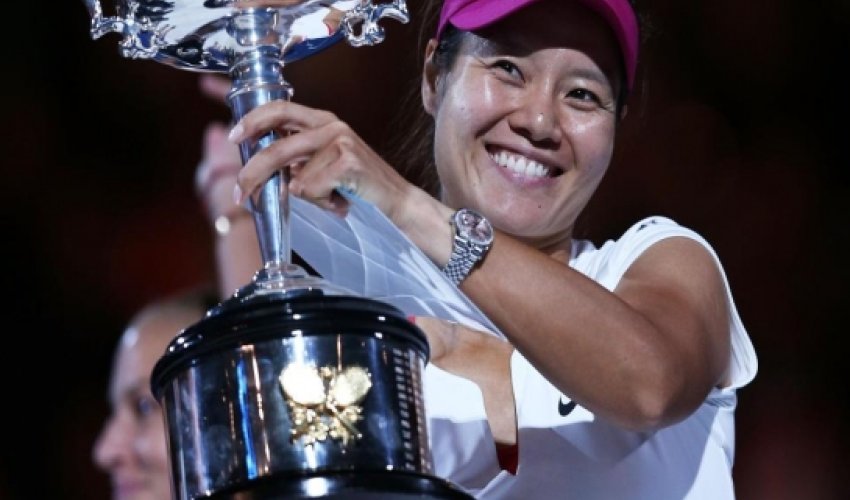 Li Na announces her retirement from tennis