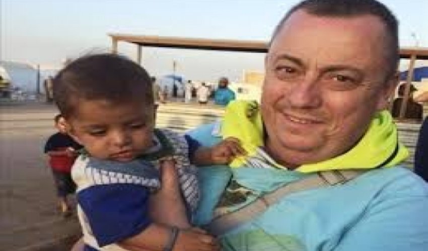 Wife of captive Alan Henning begs ISIS to let him go Wife of captive Alan Henning begs ISIS to let him go