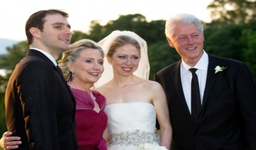 Bill Klinton baba oldu