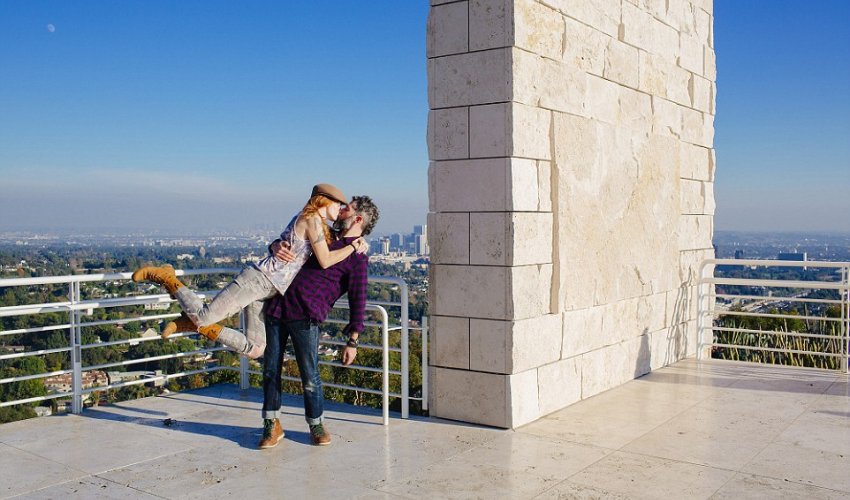 Around the world in kisses - PHOTO Around the world in kisses - PHOTO
