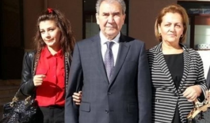Cəmil Həsənli və qızı istintaqa çağırıldı