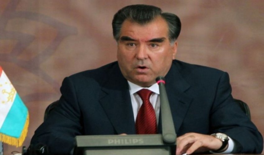 Tacikistan prezidenti İŞİD-ə qarşı birgə mübarizə aparmağı təklif etdi