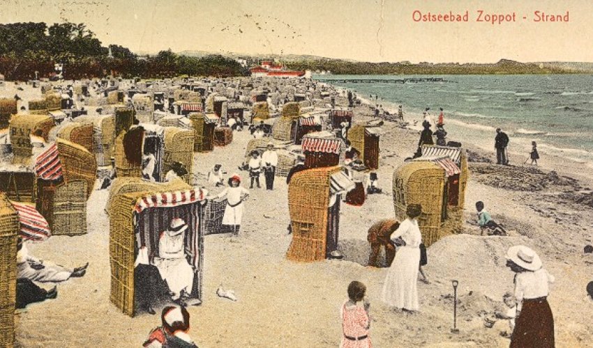 Check out these amazing vintage postcards - PHOTO