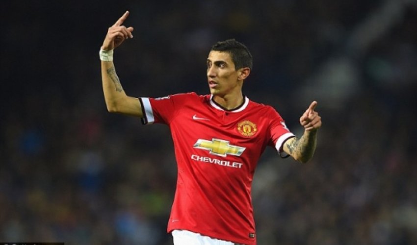 The three-pronged attacking midfield of di Maria,Mata and Januzaj didn't work