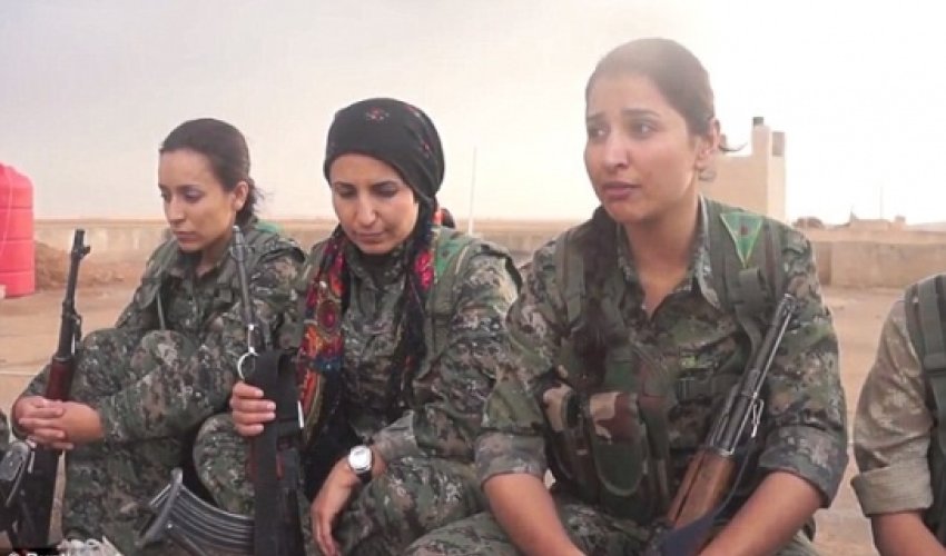 Kurdish women who have given up everything to fight ISIS militants - VIDEO Kurdish women who have given up everything to fight ISIS militants - VIDEO
