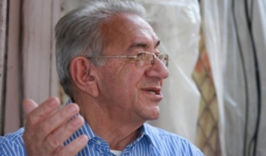 Vəfa Quluzadə: "O, Moskvanın oyuncağıdır"