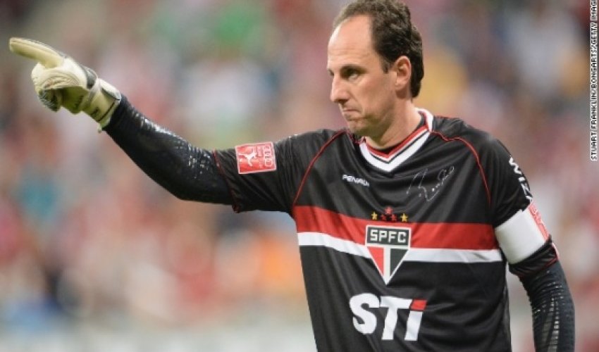 Rogerio Ceni: 590 wins and counting