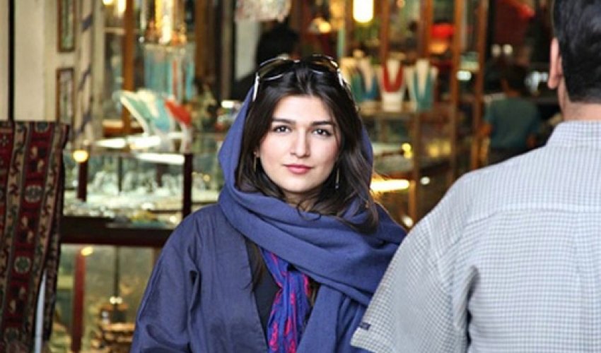 Iran activist Ghoncheh Ghavami 'on hunger strike'