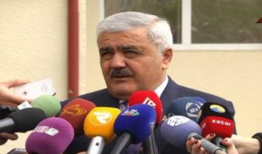 Ровнаг Абдуллаев: «Поиски главного тренера сборной продолжаются» Ровнаг Абдуллаев: «Поиски главного тренера сборной продолжаются»
