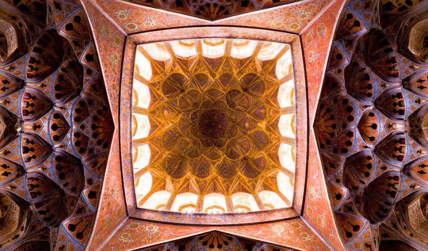 Stunning images show the beauty of Iranian mosques - PHOTO Stunning images show the beauty of Iranian mosques - PHOTO