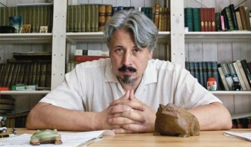 E-Kitab: Vladimir Sorokin. Geoloqlar. (Hekayə) E-Kitab: Vladimir Sorokin. Geoloqlar. (Hekayə)