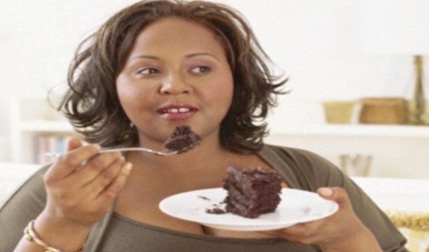 Overweight people 'taste food differently' Overweight people 'taste food differently'