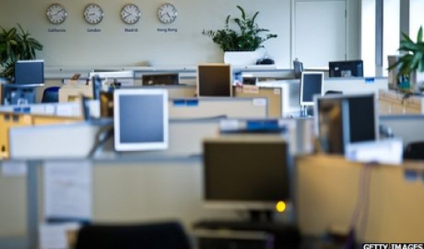 Zero-hours contract workers 'happy' Zero-hours contract workers 'happy'