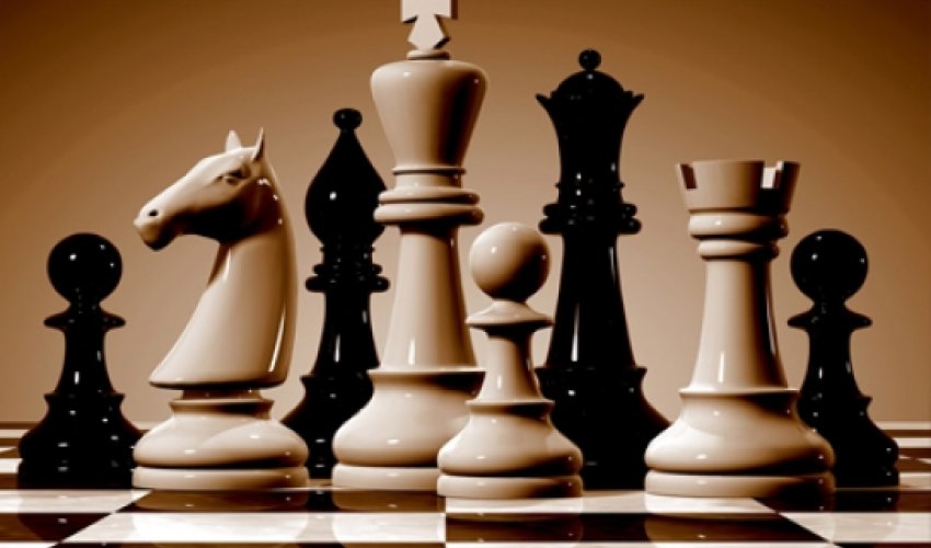 Azerbaijani chess player beats Armenian rival in India