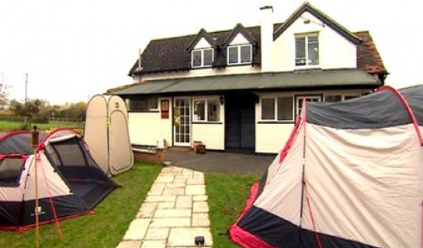 Pub offers tent sleepovers for drinkers Pub offers tent sleepovers for drinkers