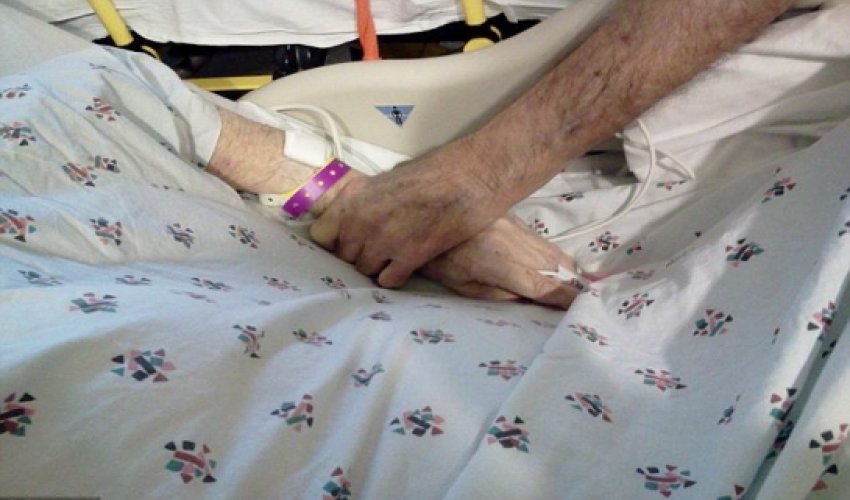 Elderly couple married for 65 years die within hours of one another