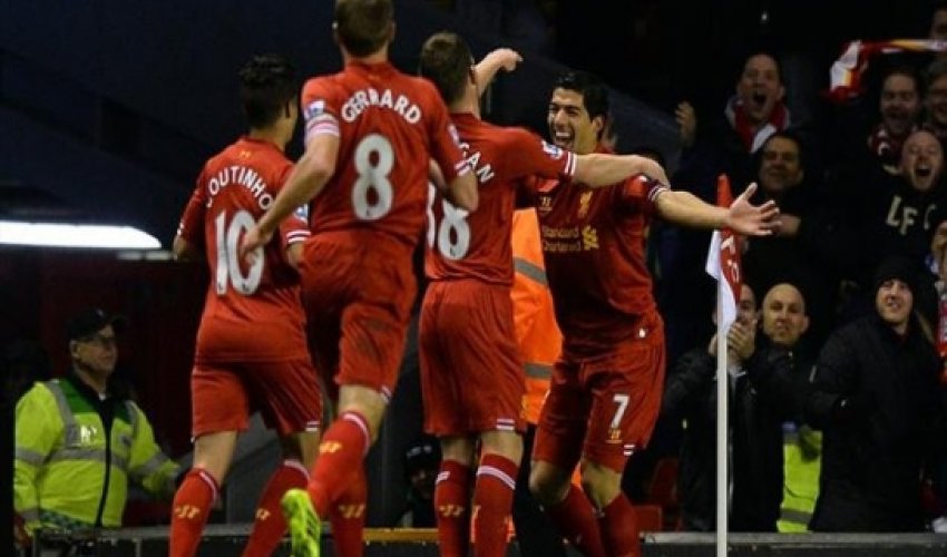 Four-goal Suarez destroys Norwich