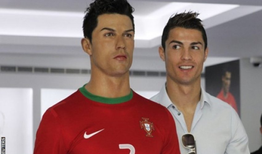 Ronaldo opens museum in his honour