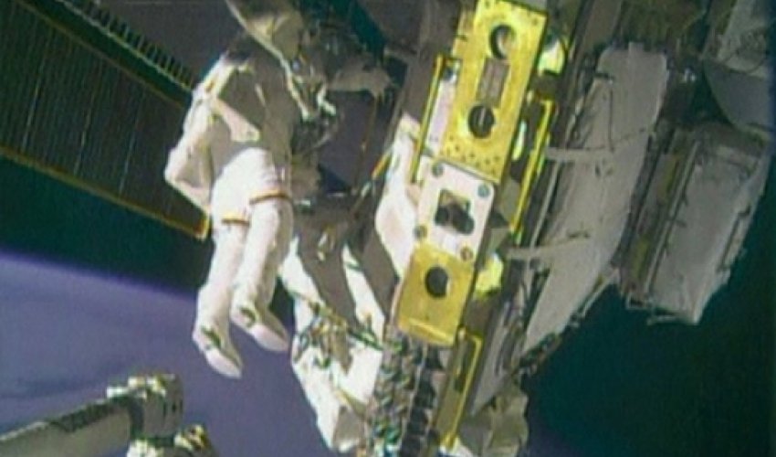 Nasa astronauts repair pump in rare spacewalk