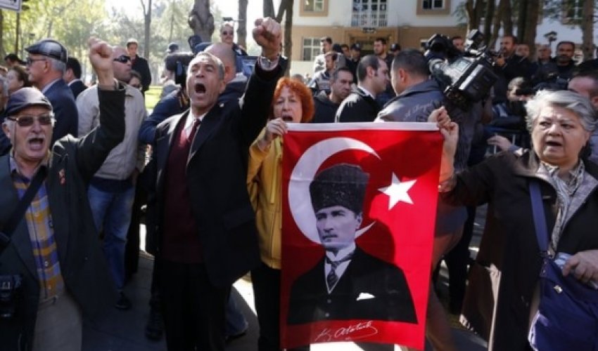 Turkish military demands retrial of coup plot Turkish military demands retrial of coup plot