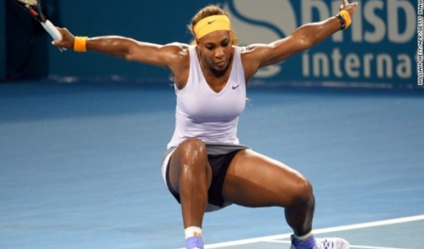 Serena Williams cements status as Australian Open favorite