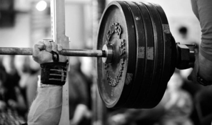 Azeri powerlifter to compete in Eastern European Championship