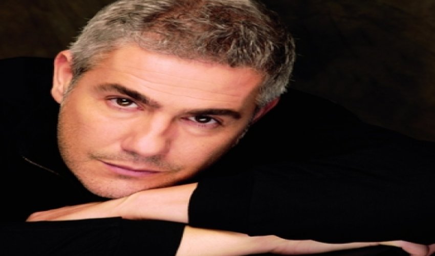 Italian singer to give concert in Baku