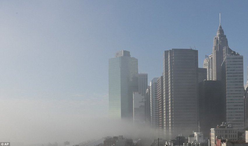 Thick blanket of fog covers New York in morning haze - PHOTO Thick blanket of fog covers New York in morning haze - PHOTO