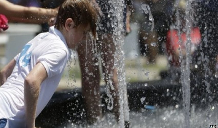 Heatwave halts Australian Open tennis matches