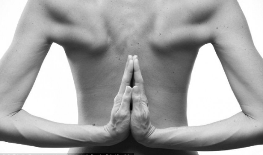 The naked yoga focuses on feeling comfortable in your own skin The naked yoga focuses on feeling comfortable in your own skin