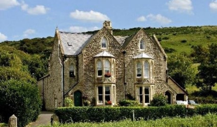 Dorset B&B voted best in the world in Tripadvisor Travellers' Choice Awards Dorset B&B voted best in the world in Tripadvisor Travellers' Choice Awards