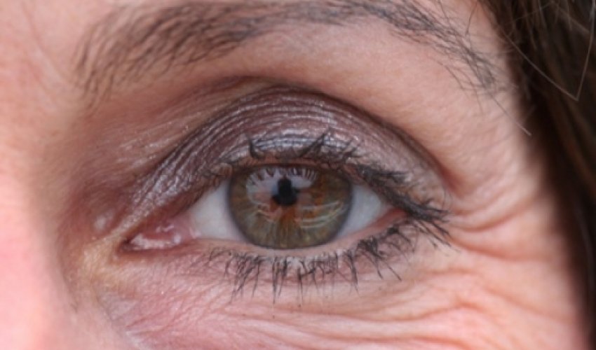 Women, it’s time to age disgracefully