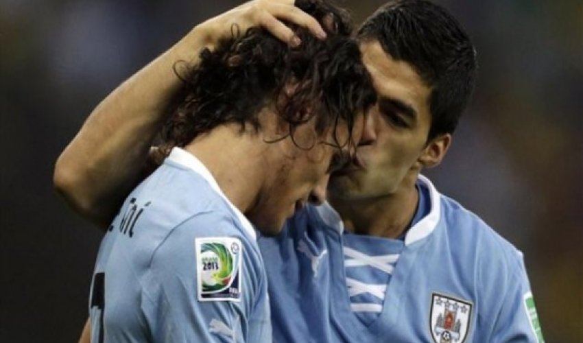 Cavani: 'Different man' Suarez happy at Liverpool