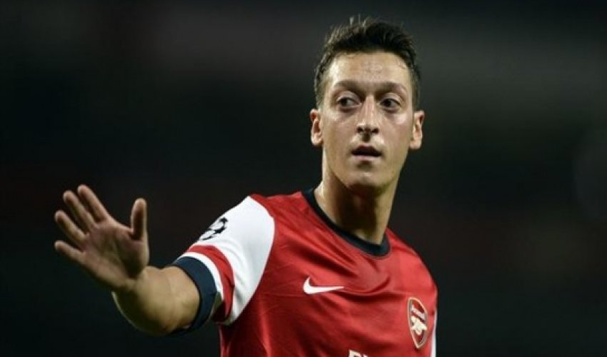 Ozil must ignore expectation