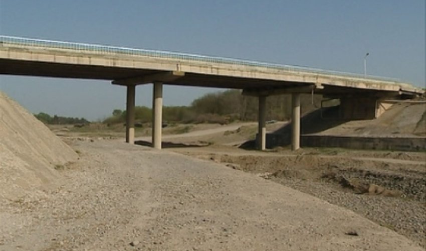 New bridge opened on Azeri-Iranian border New bridge opened on Azeri-Iranian border