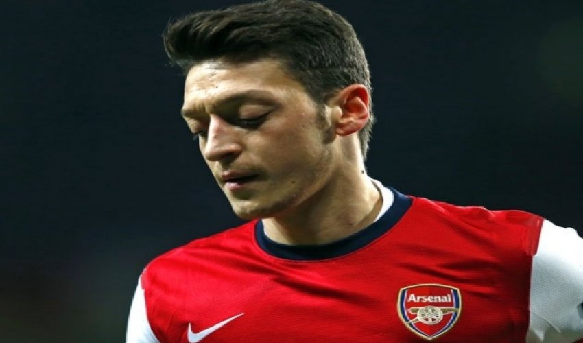 Moody Mesut Ozil has earned a rest after contributing to Arsenal’s demise