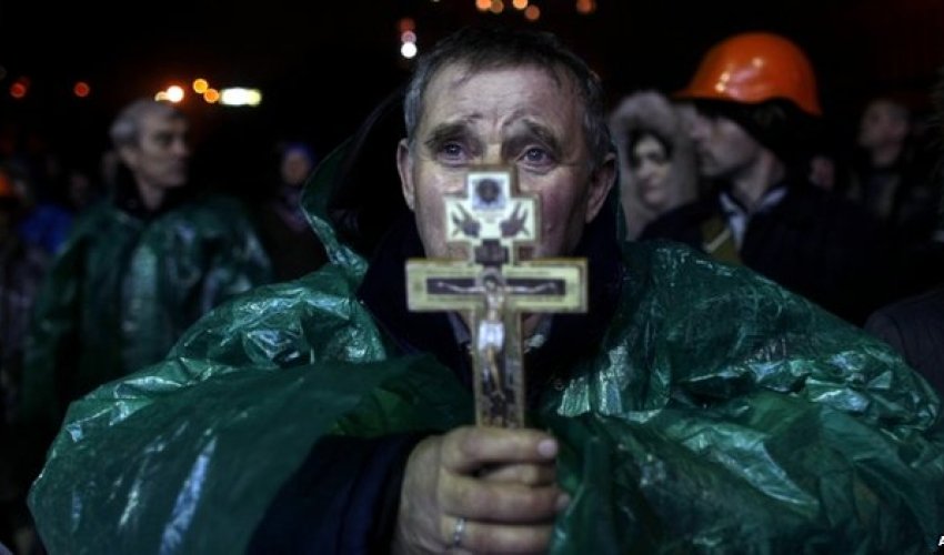 Ukraine truce breaks ahead of EU talks in Kiev - PHOTO Ukraine truce breaks ahead of EU talks in Kiev - PHOTO