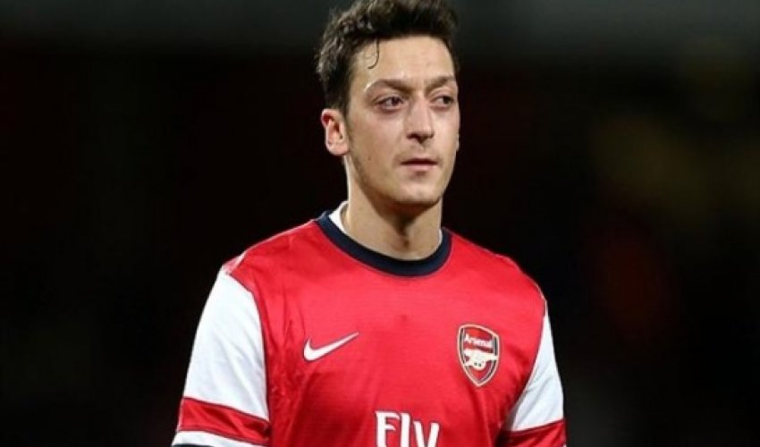 Ozil looks 'tired', says Usmanov