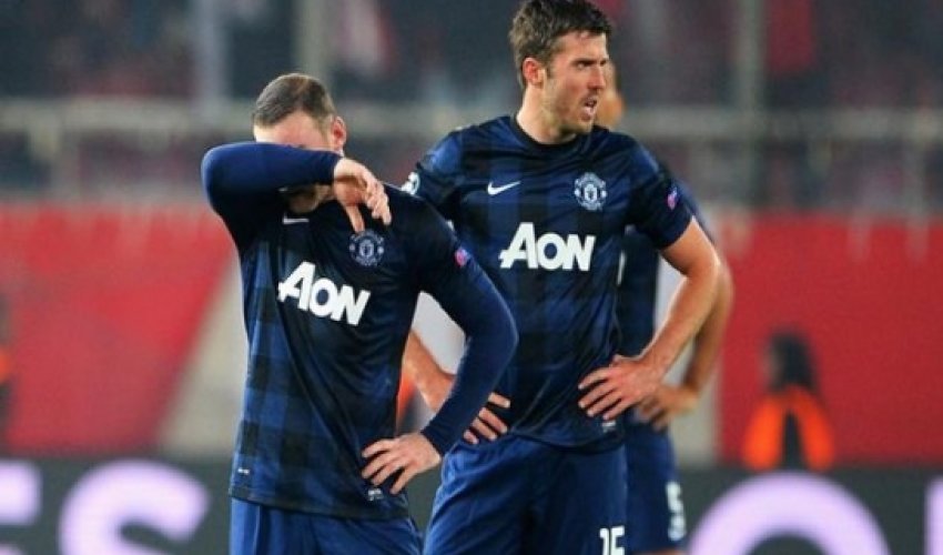 Diabolical United lose to Olympiacos