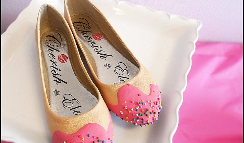 Designer creates amazing shoes that look like mouthwatering cakes - PHOTO